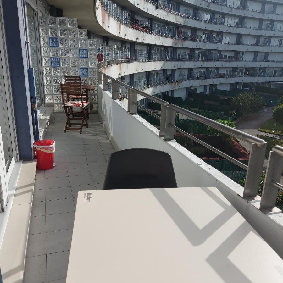 Soleado Piso Con Garaje Y Piscina A 8' Centro Apartamento Castro Urdiales Exterior foto