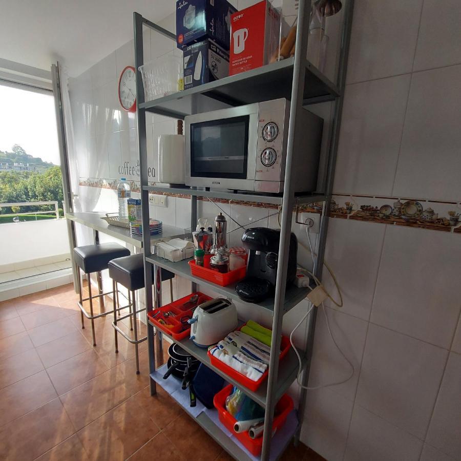 Soleado Piso Con Garaje Y Piscina A 8' Centro Apartamento Castro Urdiales Exterior foto