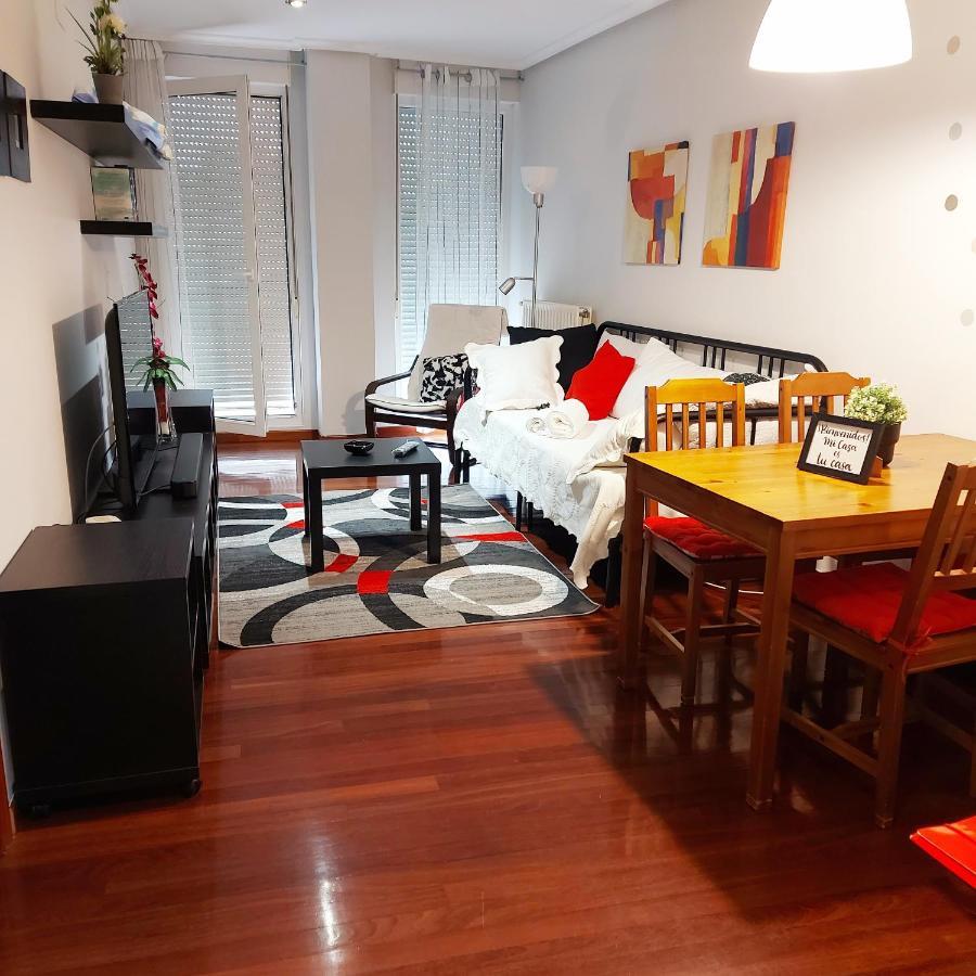 Soleado Piso Con Garaje Y Piscina A 8' Centro Apartamento Castro Urdiales Exterior foto